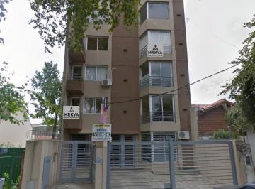 Departamento · 54m² · 2 Ambientes · 1 Cochera · Casa - Centro (Moreno)