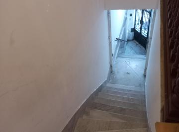 Casa de 5 ambientes, La Paternal · Excelente Casa PH en 3 Plantas 1º X Escalera Al Frente con Balcón