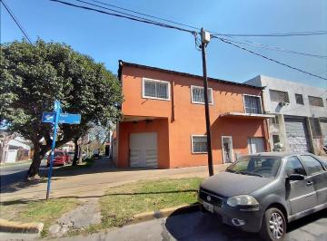 Casa · 195m² · 7 Ambientes · Precio Conveniente en La Mejor Ubicacion