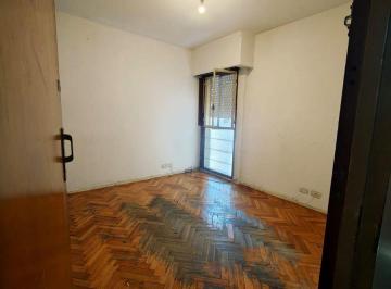 Departamento de 2 ambientes, Boedo · Depto 2 Amb Lateral Luminoso1 Cuadra Av Belgrano Oportunidadventa Firme
