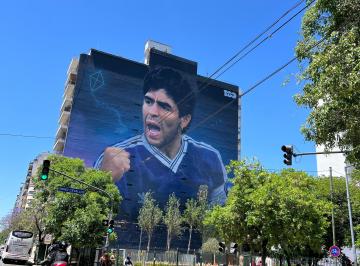 Depósito , Constitución · Deposito 115 m² El Mural Mas Grande del Mundo de Diego Maradona S/ Su Medianera