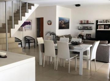 Dept en Venta - 4 ambientes con terraza propia - V. Balleste · Dept en Venta - 4 Ambientes con Terraza Propia - V. Balleste