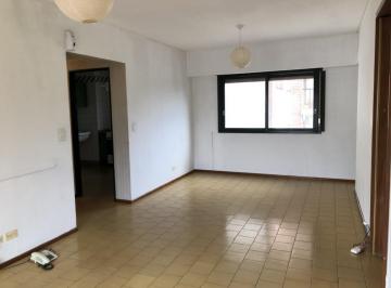 general-san-martin-villa-ballester-venta-departamento-4-ambientes · Departamento de 4 Ambientes con Balcon y Cochera