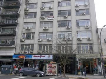 once-venta-local-entre-30-y-60-mts · Oficina en Venta en Once