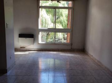 la-boca-venta-departamento-3-ambientes · Departamento 3 Ambientes en Excelente Ubicacion