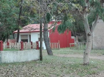 PROPIEDAD CON LOCAL · Propiedad con Local