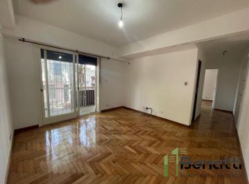 Departamento · 37m² · 2 Ambientes · Departamento 2 Amb Al Fte. en 1er Piso con Balcón Corrido