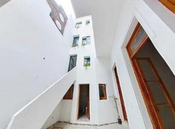 Casa de 5 ambientes, Barracas · 2 PH a Estrenar Increibles Patio Terraza 3 Suite Bcon!