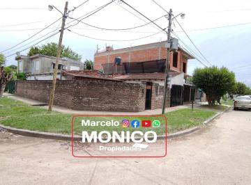 Casa · 150m² · 3 Dormitorios · 1 Cochera · Venta de Casa 4 Amb en Merlo