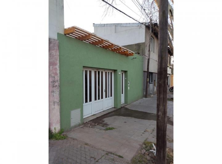 Casa · 88m² · 5 Ambientes · 1 Cochera
