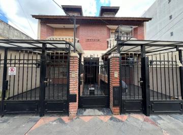 Casa · 40m² · 2 Ambientes · Duplex en Venta en Ramos Mejia