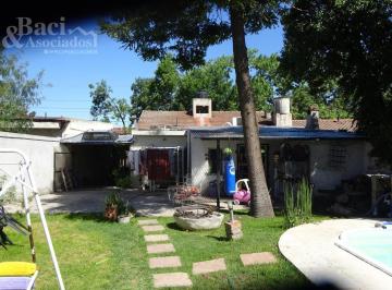 Casa · 454m² · 3 Dormitorios · Casa - Luis Guillon