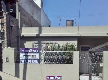 RUS-RUS-8799_2 · Venta Casa 3 Ambientes Isidro Casanova
