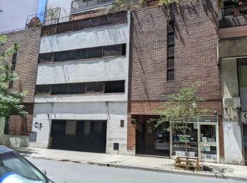 Garage · 15m² · Cochera - Barrio Norte Amplia Cubierta. Planta Baja. Excelente Ubicación.