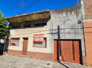 Terreno de 3 ambientes, La Matanza · Lote 8x66x30,20 m. Venta. Lomas del Mirador