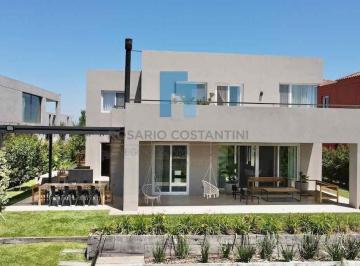 Casa · 440m² · 5 Ambientes · Casa 4 Dorm.. | Casa en Venta en Virazon, Nordelta