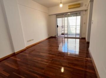 Departamento de 2 ambientes, Villa Pueyrredón · Carlos Antonio Lopez 3500 - Super Funcional! Amplio! Semi Piso!