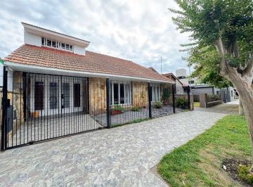 Casa de 3 ambientes, Mar del Plata · Casa 5 Ambientes La Perla