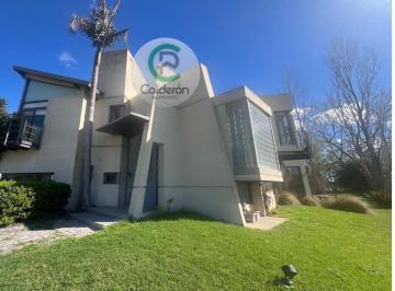 Casa · 320m² · 5 Ambientes · 2 Cocheras · Casa en Venta Country Boca Ratón - Financiacion
