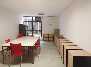 Oficina comercial · 35m² · 1 Ambiente · 1 Cochera · Oficina en Venta de 1 Ambiente en El Centro de Buenos Aires