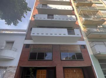 Departamento de 5 ambientes, Villa Luro · Piso de Categoria 5 Amb + Dep Coch