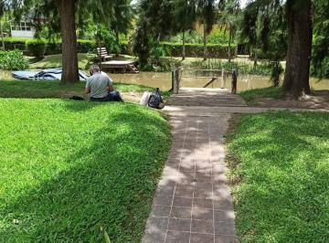 Quinta vacacional de 4 ambientes, Tigre · Tigre - Arroyo Curubica y Rio Sarmiento Isla Escriturada