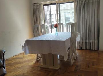 Departamento de 4 ambientes, Barracas · 4 Ambientes C/balcon Al Frente Patricios 54