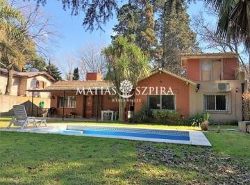 Casa · 160m² · 4 Ambientes · 3 Cocheras · Excelente Propiedad en Parque Leloir