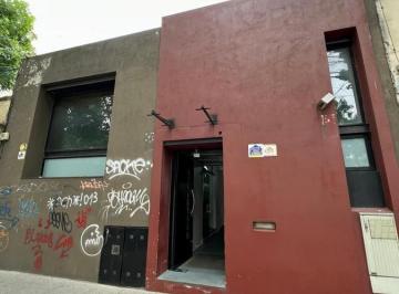 Bodega-Galpón · 480m² · 7 Ambientes · Galpón / Depósito con Oficinas en Excelente Estado Sobre Lote de 8.66x45 en Caballito.