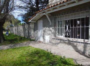 Casa de 5 ambientes, Miramar · Casa en La Costa Atlantica