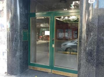 Departamento · 87m² · 3 Ambientes · Venta Semipiso 3 Amb.1/2 Al Fte con Balcon