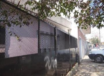 GLE-GLE-888_2 · Casa 5 Ambientes. | Av Caseros Esquina Constitución