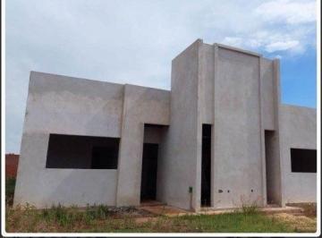 Casa · 150m² · 2 Dormitorios · 1 Cochera · Vendo Casa en Construccion a Terminar