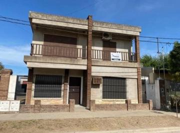 Casa · 123m² · 4 Ambientes · Casa en Venta Lima - Zarate