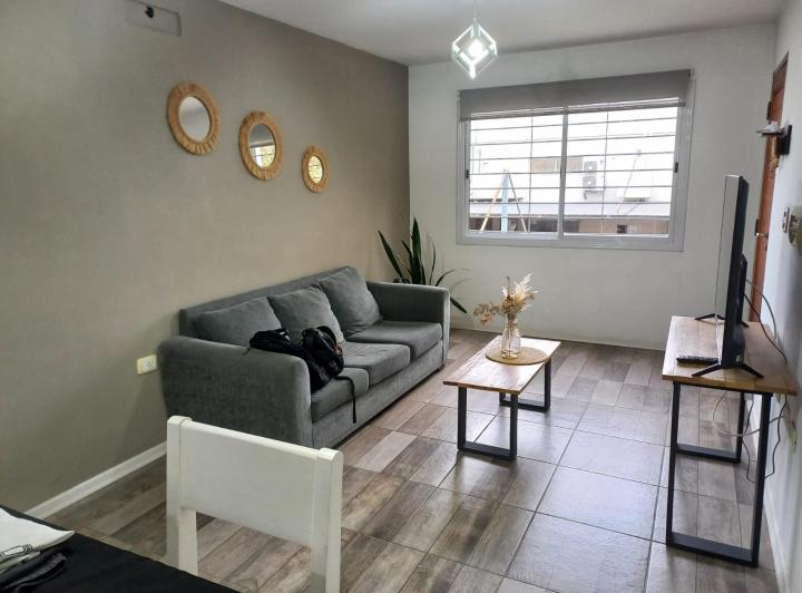 Departamento · 50m² · 2 Ambientes · 1 Cochera