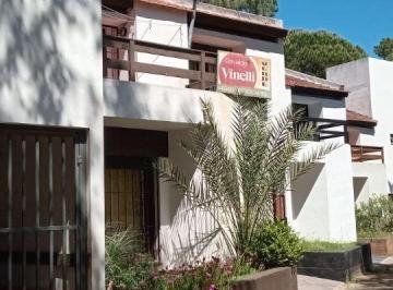 Casa de 3 ambientes, La Lucila del Mar · Excelente Duplex Para Alquiler Temporario en La Segunda Quincena de Enero 2023