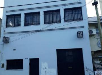 Bodega-Galpón · 233m² · Galpon en Venta en Lanus Este