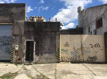 Bodega-Galpón · 1m² · Galpon en Venta en Lanus Este