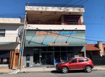 Local comercial · 830m² · 4 Ambientes · Local con Vivienda en Venta en Lanus Este