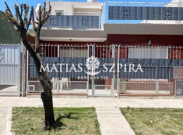 PH · 85m² · 3 Ambientes · 2 Cocheras · Casa 3 Ambientes Ituzaingó Norte Apta Crédito