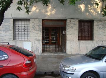 PH de 2 ambientes, Flores · Flores. San Pedrito 600. PH 2 Ambientes Pb con Patio.