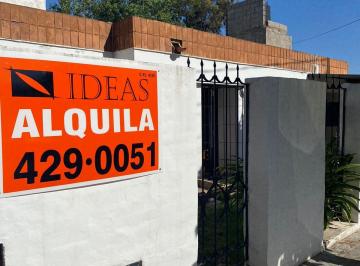 Casa de 6 ambientes, Córdoba · Alquilo Casa 3 Dorm. + Escritorio Barrio Parque Latino
