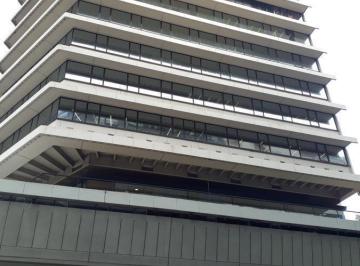 Oficina comercial · 448m² · 2 Cocheras · Torre Corporativa de Primer Nivel. Piso Alto, 448 m². - 2 Cocheras - Venta - Catalinas
