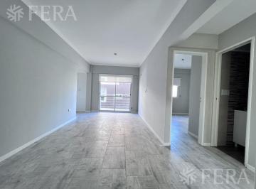 Departamento · 50m² · 3 Ambientes · 1 Cochera · Venta de Departamento 3 Ambientes en Sarandi