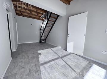 Departamento · 71m² · 4 Ambientes · 1 Cochera · Venta de Departamento 4 Ambientes con Espacio Guardacoche en Sarandi