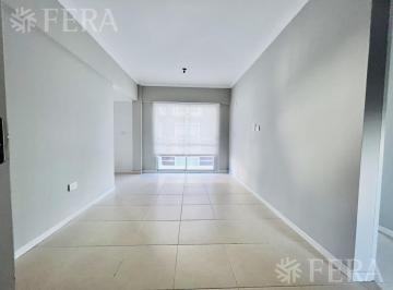 Departamento · 48m² · 3 Ambientes · 1 Cochera · Venta de Departamento 3 Ambientes con Espacio Guardacoche en Sarandi