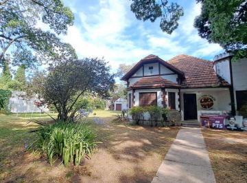 Casa · 150m² · 3 Ambientes · 1 Cochera · Ideal Inversores! Emprendimiento Comercial o Residencial!