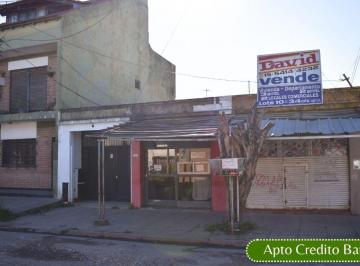 Casa de 3 ambientes, La Matanza · Inmueble Ideal Dos Familias C/ 2 Locales Al Frente
