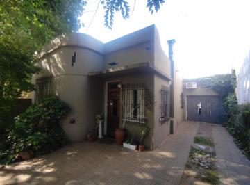 Casa · 150m² · 2 Dormitorios · Antigua Sobre Av España