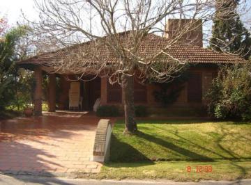 Casa de 5 ambientes, Campana · El Bosque Country Club Campana